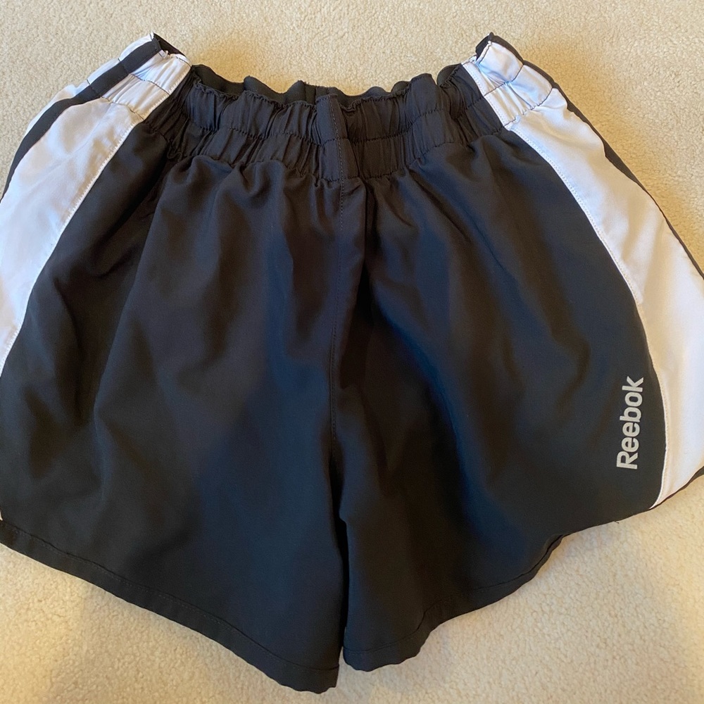 black reebok workout shorts